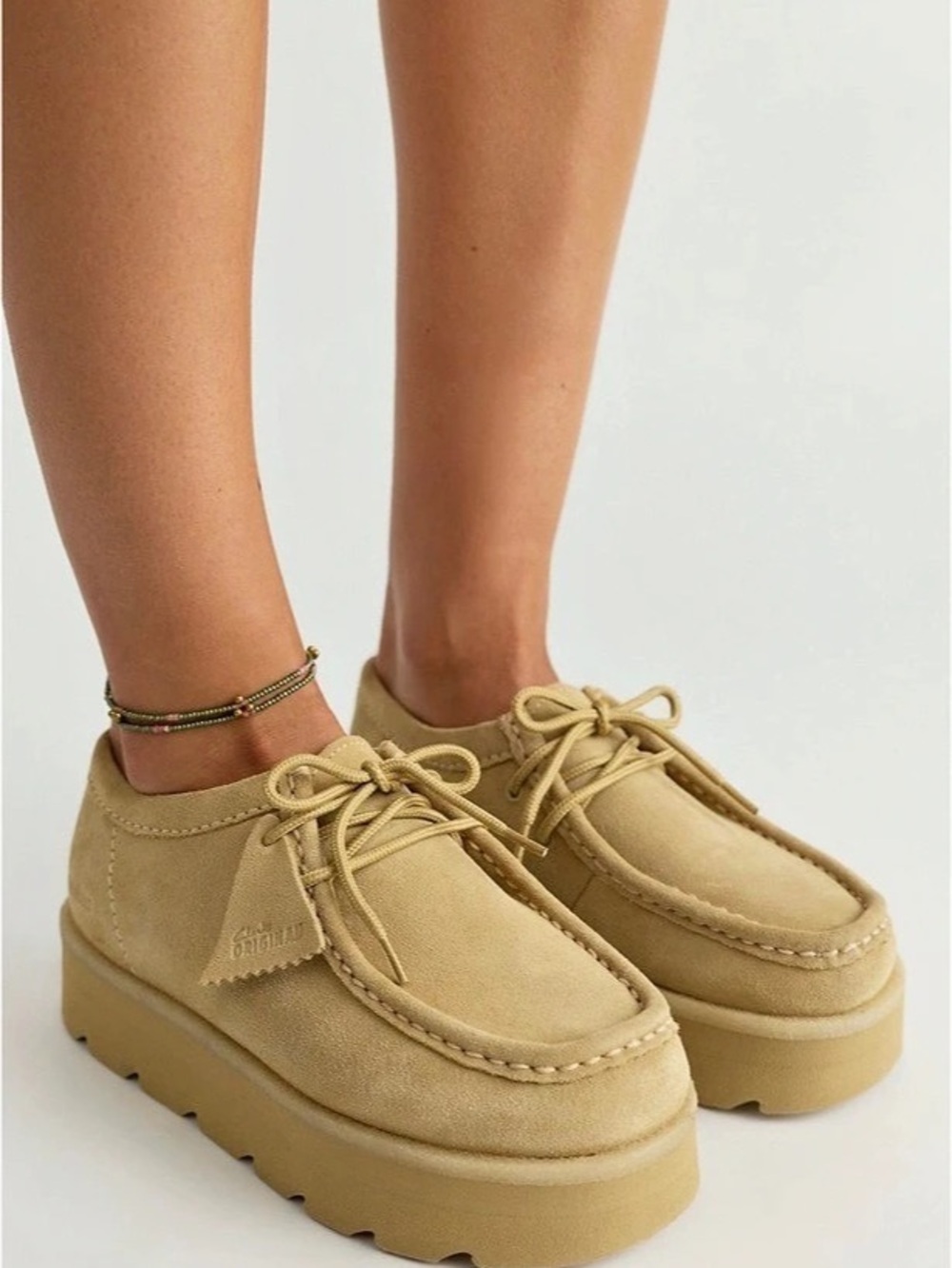Clarks Torhill Bee Platform Sneakers Tan US 9.5 W Like New